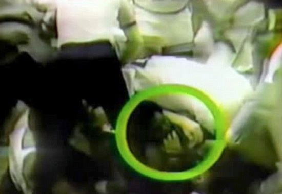 二轮秀、咬人指、投三分:丹尼-安吉的14年恶汉生涯 二轮秀、咬人指、投三分:丹尼-安吉的14年恶汉生涯