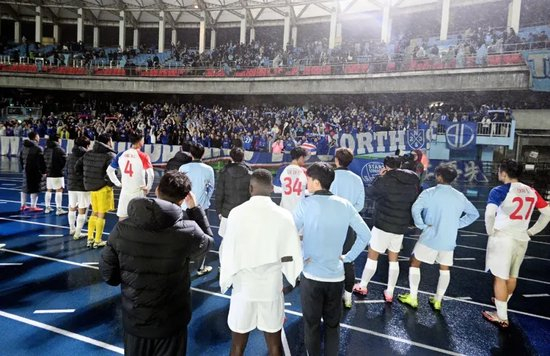 申花0-4惨败川崎总比分1-4出局 斯卢茨基:比赛强度是根本差距