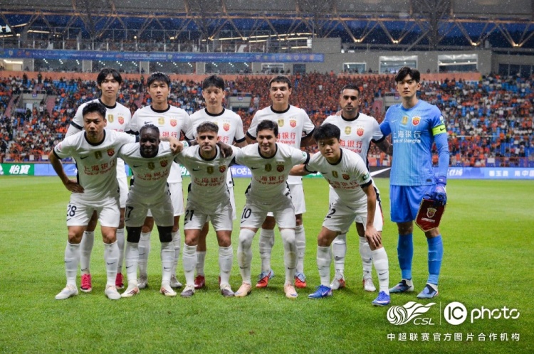 双球争议+越位无效，海港客场2-2遭云南玉昆逼平