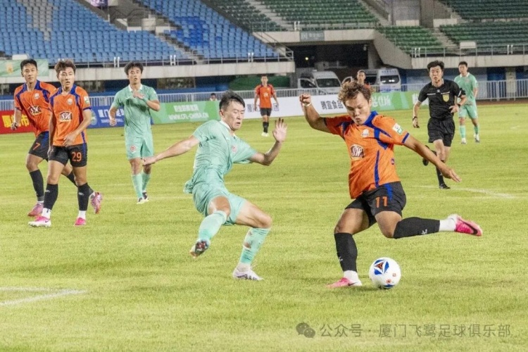 厦门飞鹭主场0-0闷平赣州瑞狮,近6轮仅1胜 厦门飞鹭主场0-0闷平赣州瑞狮,近6轮仅1胜