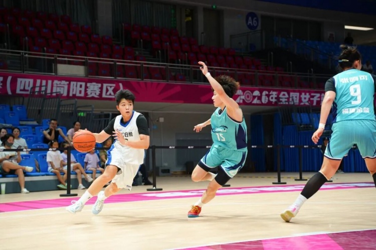 厦门银行83-58大胜福建金篮 廖丽华郑馨茹合砍40+