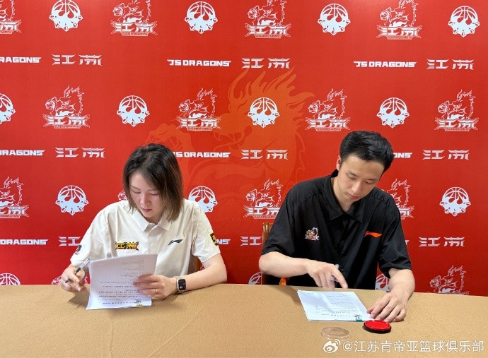 江苏五人续约落定 肯帝亚保留核心轮换 江苏五人续约落定 肯帝亚保留核心轮换