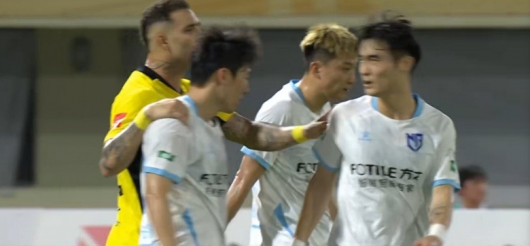 半场0-0！王昊斌错失单刀 莱昂纳多侧钩被扑 广州豹客场闷平宁波