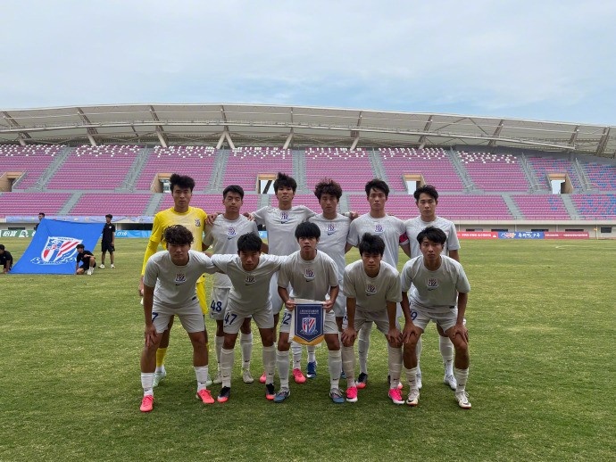 申花U20客场3-0零封陕西联合,开场2分钟闪击+终场前锁定胜局 申花U20客场3-0零封陕西联合,开场2分钟闪击+终场前锁定胜局
