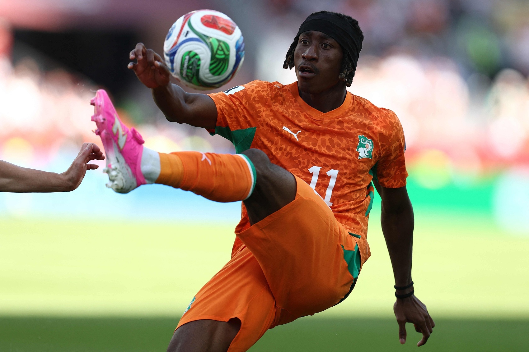 FIFA成立商业子公司被批圈钱；皇马热身大胜，迪奥曼德交易陷僵局