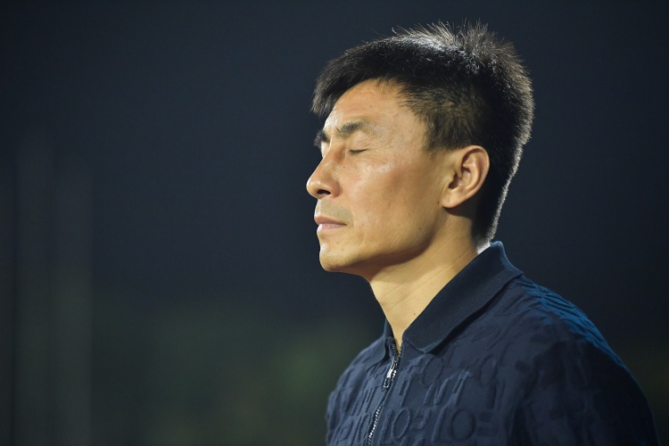 2-4负广西恒宸 1-2负广州豹 宁波队两连败后仍握保级主动权 2-4负广西恒宸 1-2负广州豹 宁波队两连败后仍握保级主动权