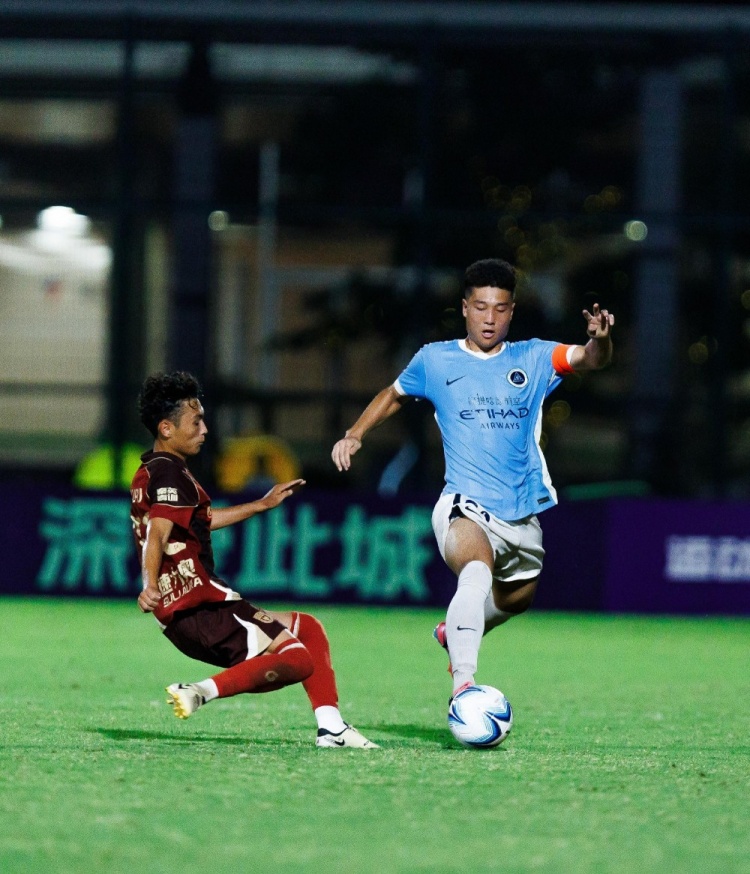 深圳新鹏城U20主场2比1逆转陕西联合U20 程鑫替补远角破门
