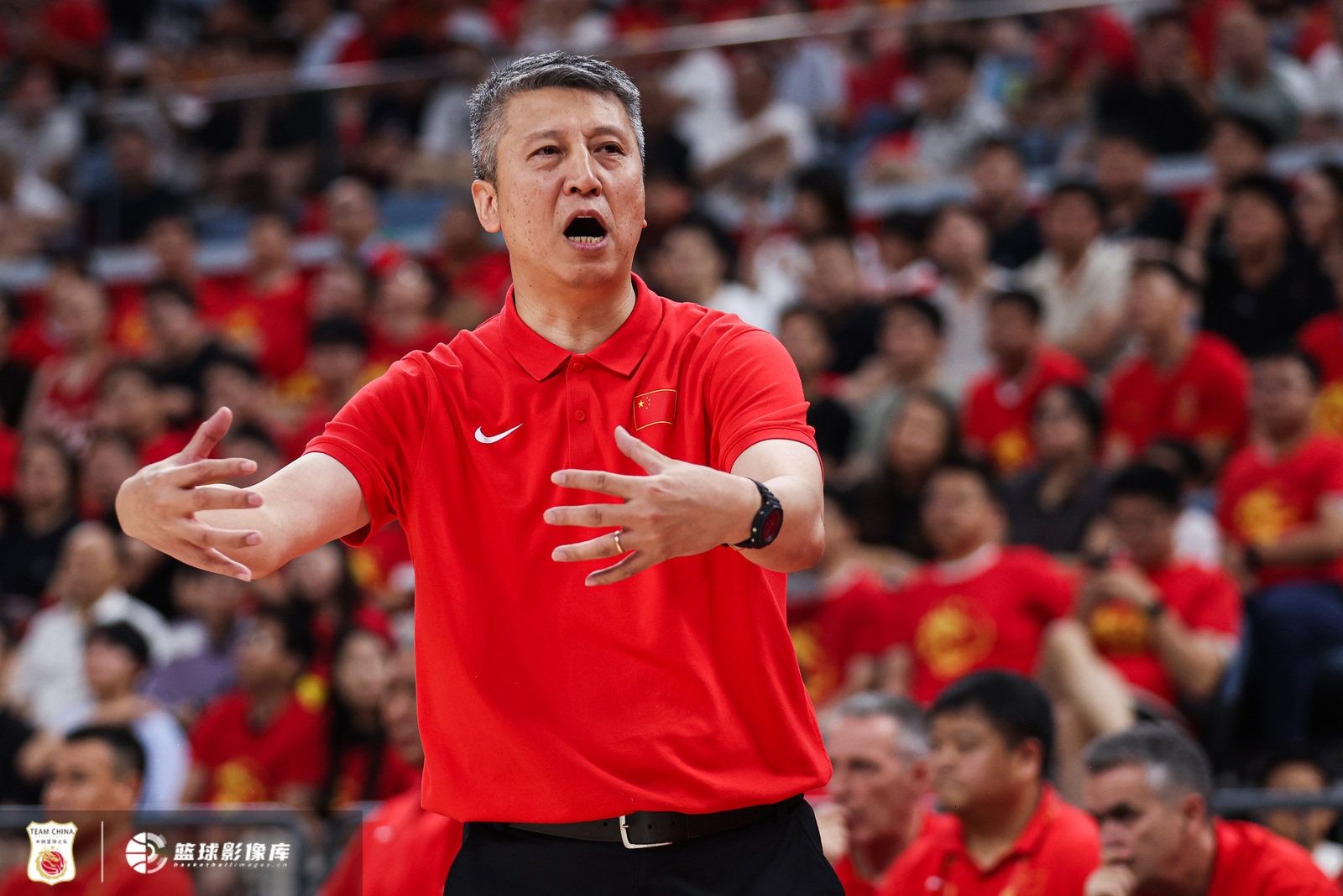 中国男篮热身83-78险胜乌拉圭 贺希宁17分焦泊乔14分