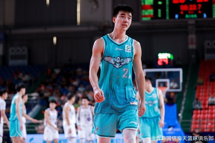 青岛男篮进攻哑火 夏季联赛69-87负北控