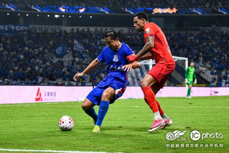 高天意百场传射 申花主场4-1逆转河南