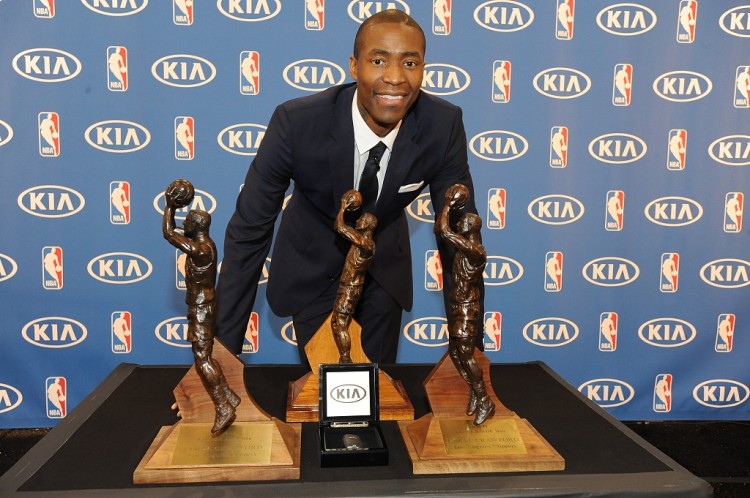 克劳福德:今夏拒绝三份NBA教练报价,儿子高中毕业后将执教 克劳福德:今夏拒绝三份NBA教练报价,儿子高中毕业后将执教