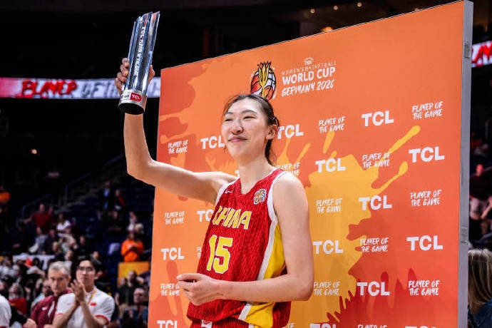 赵探长:中国女篮最佳球员基本就是韩旭&杨舒予轮流拿 今天是韩旭